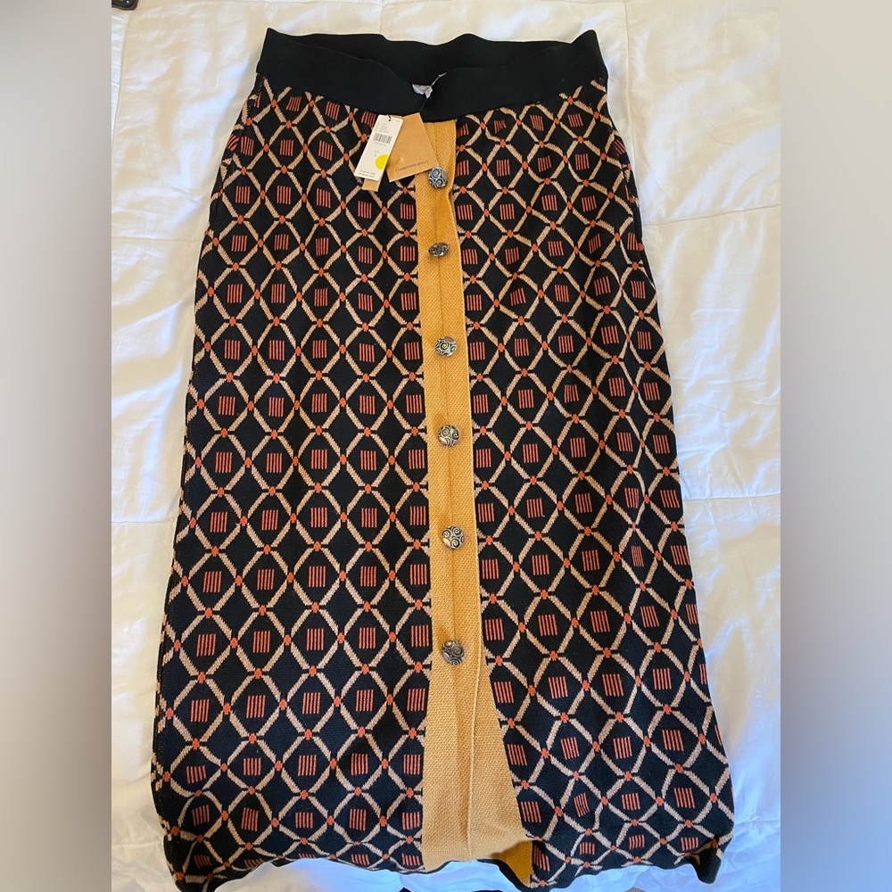 Anthropologie midi skirt with buttons. Brand new with tags!